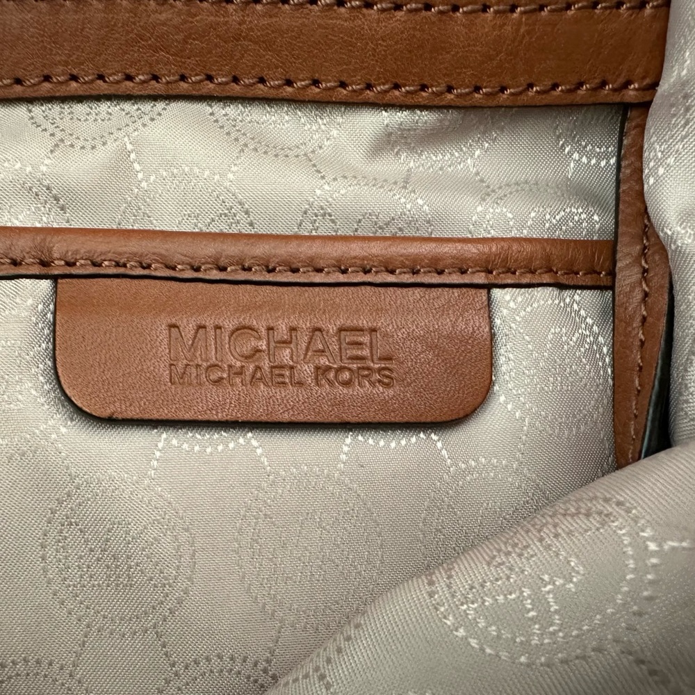 Michael Kors Brown & Cream Logo Drawstring Tote - Picture 12 of 13